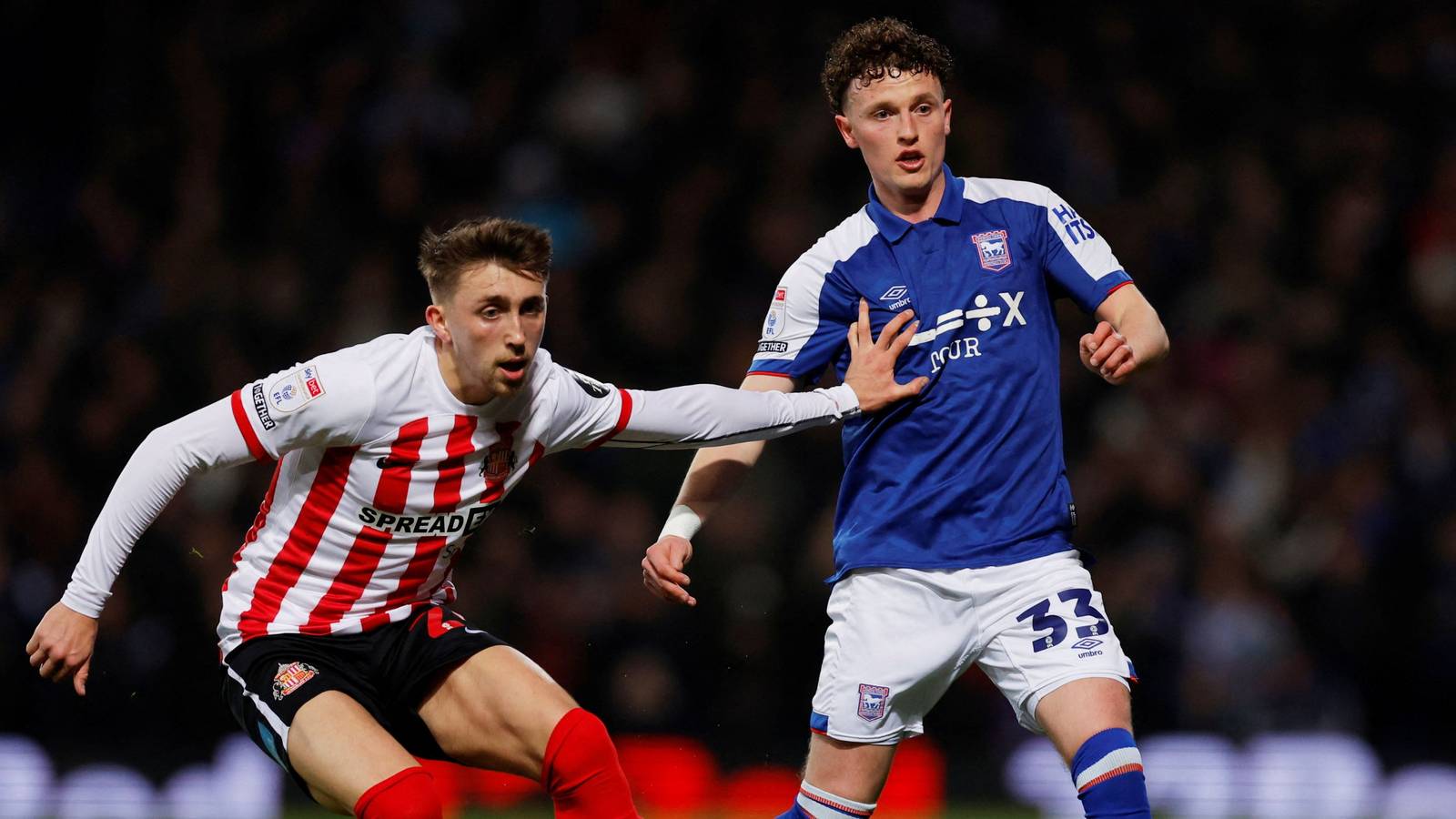 Coventry City ready to rival Ipswich Town in transfer pursuit of midfielder