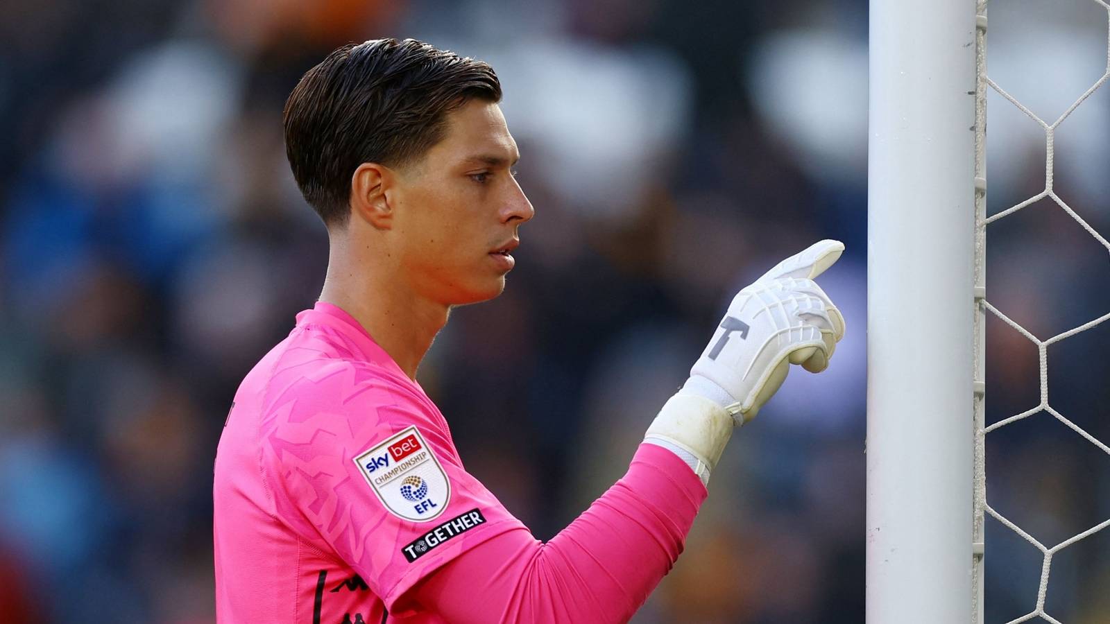 West Ham plotting Hull City transfer raid for Ivor Pandur