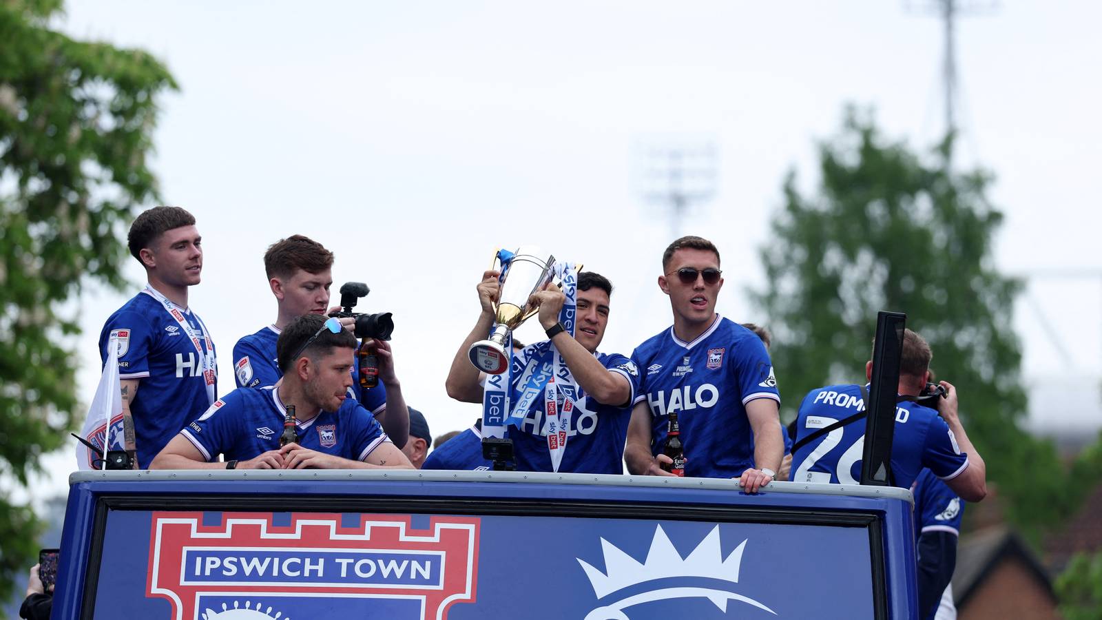 Norwich fans will hate what Marcelino Nunez said during Ipswich promotion parade