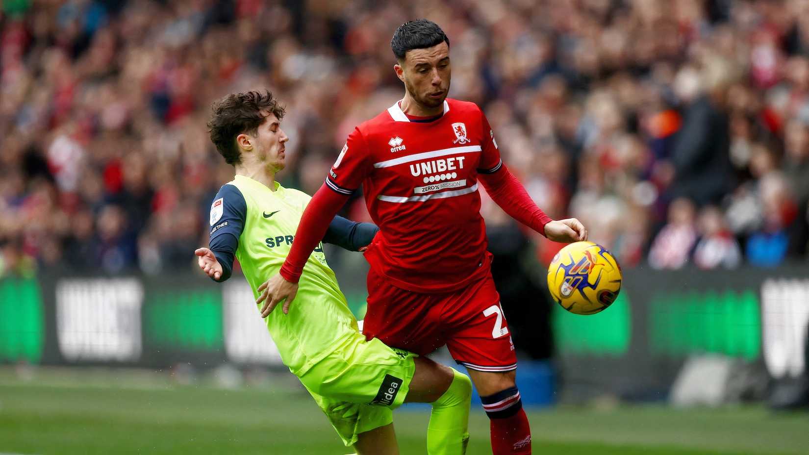 wrexham-afc-must-flex-spending-power-with-deal-for-sam-greenwood