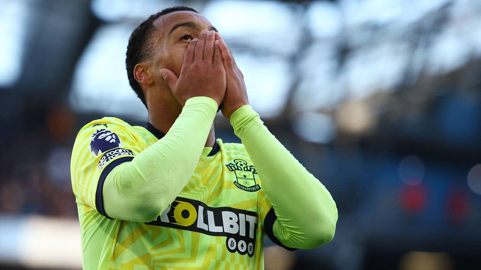Southampton fired Cameron Archer to West Brom transfer warning - £15m ...